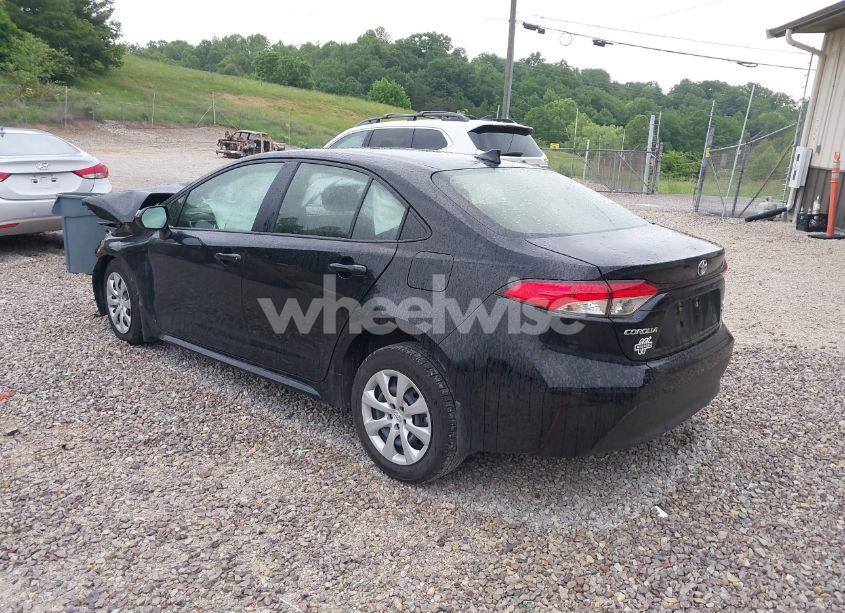 Photo 3 of 2025 Toyota Corolla HYBRID LE (VIN JTDBCMFE5SJ039996)