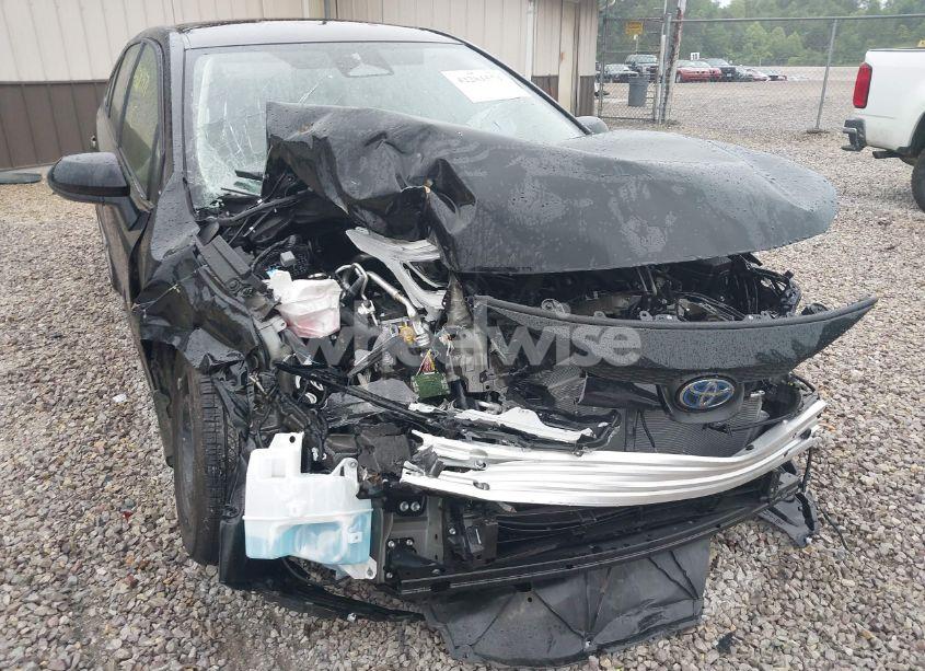 Photo 6 of 2025 Toyota Corolla HYBRID LE (VIN JTDBCMFE5SJ039996)