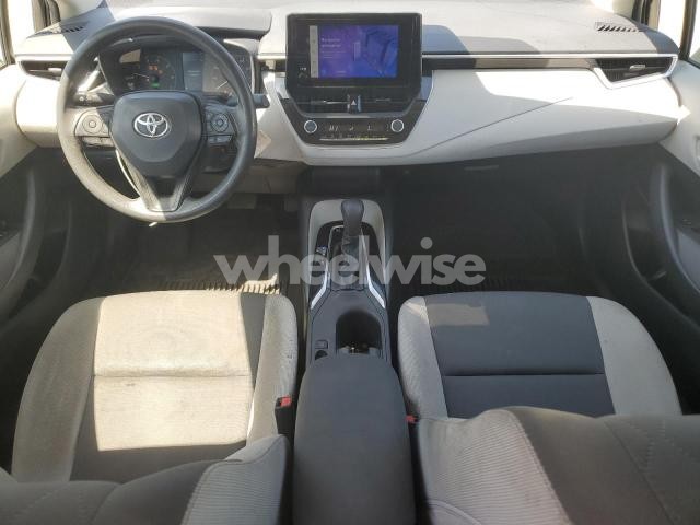 Photo 2 of 2023 TOYOTA COROLLA LE (VIN JTDBCMFE6P3007747)