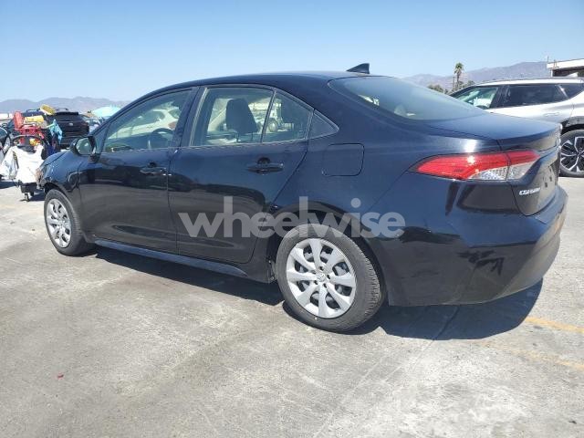 Photo 5 of 2023 TOYOTA COROLLA LE (VIN JTDBCMFE6P3007747)