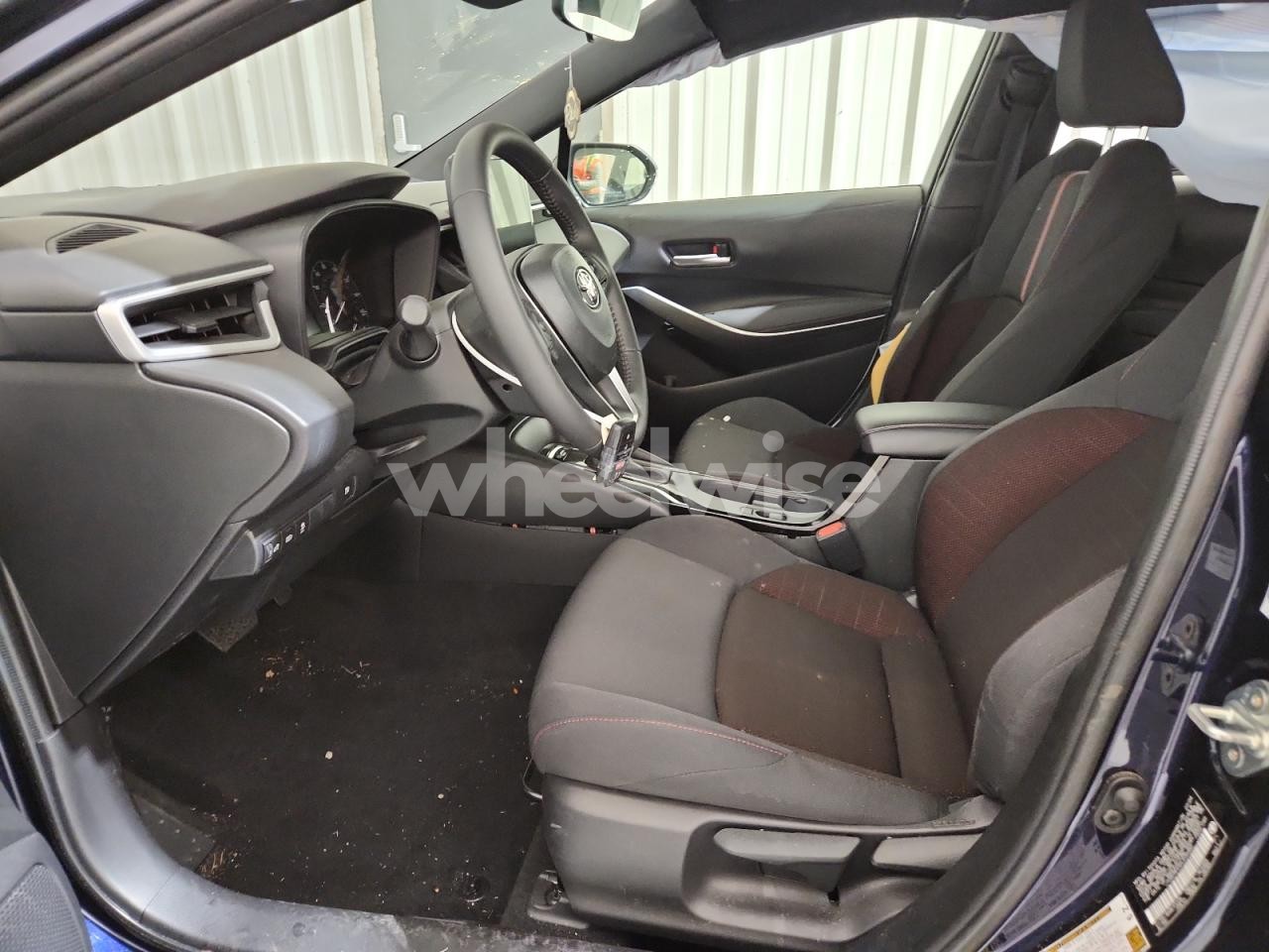 Photo 7 of 2024 TOYOTA COROLLA LE (VIN JTDBCMFE6RJ035482)