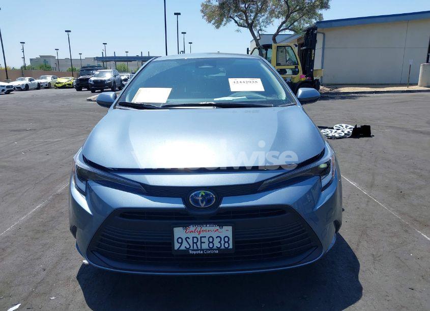 Photo 13 of 2025 Toyota Corolla HYBRID LE (VIN JTDBCMFE6SJ045080)