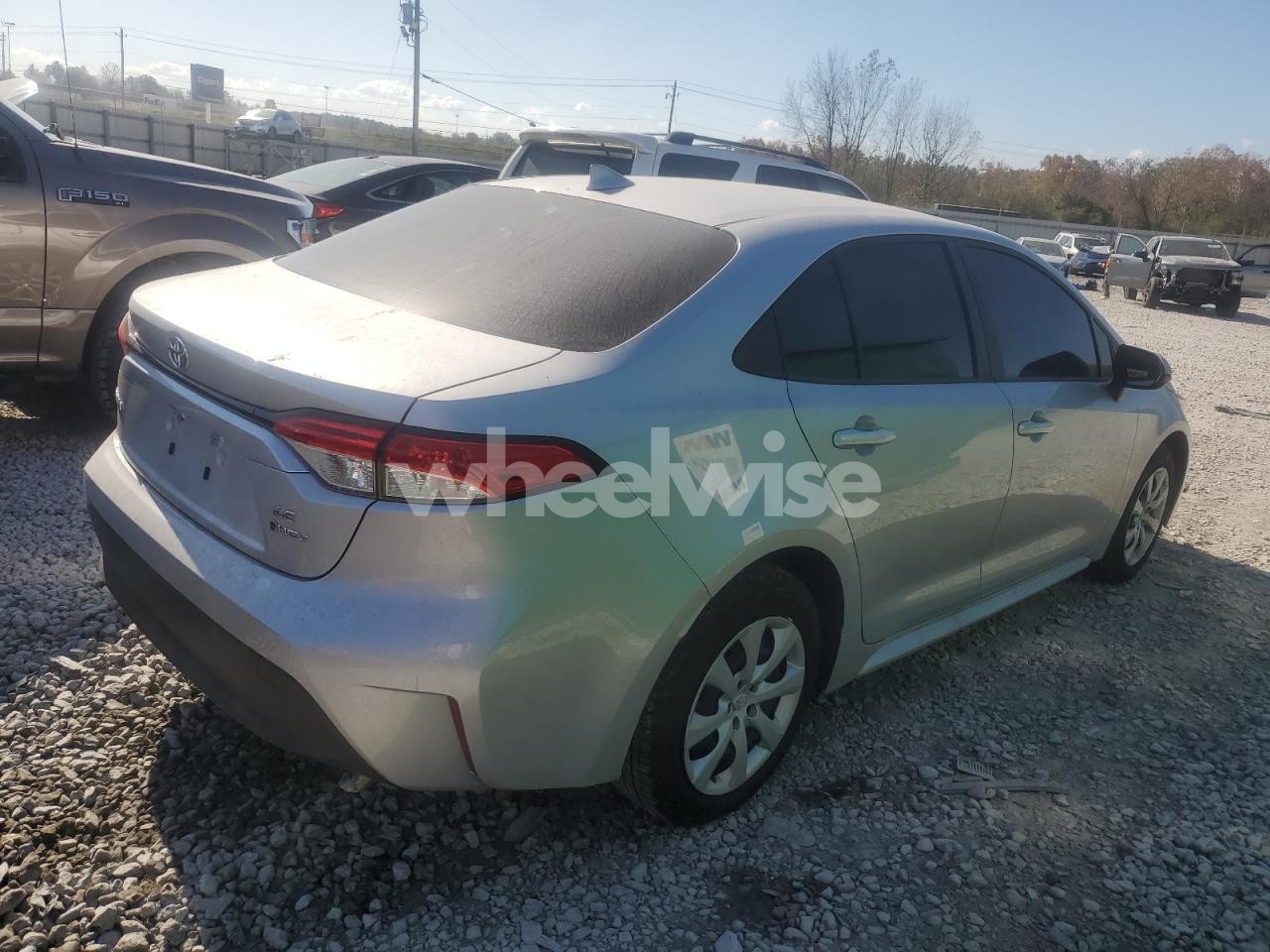 Photo 3 of 2025 TOYOTA COROLLA LE (VIN JTDBCMFE6SJ045533)