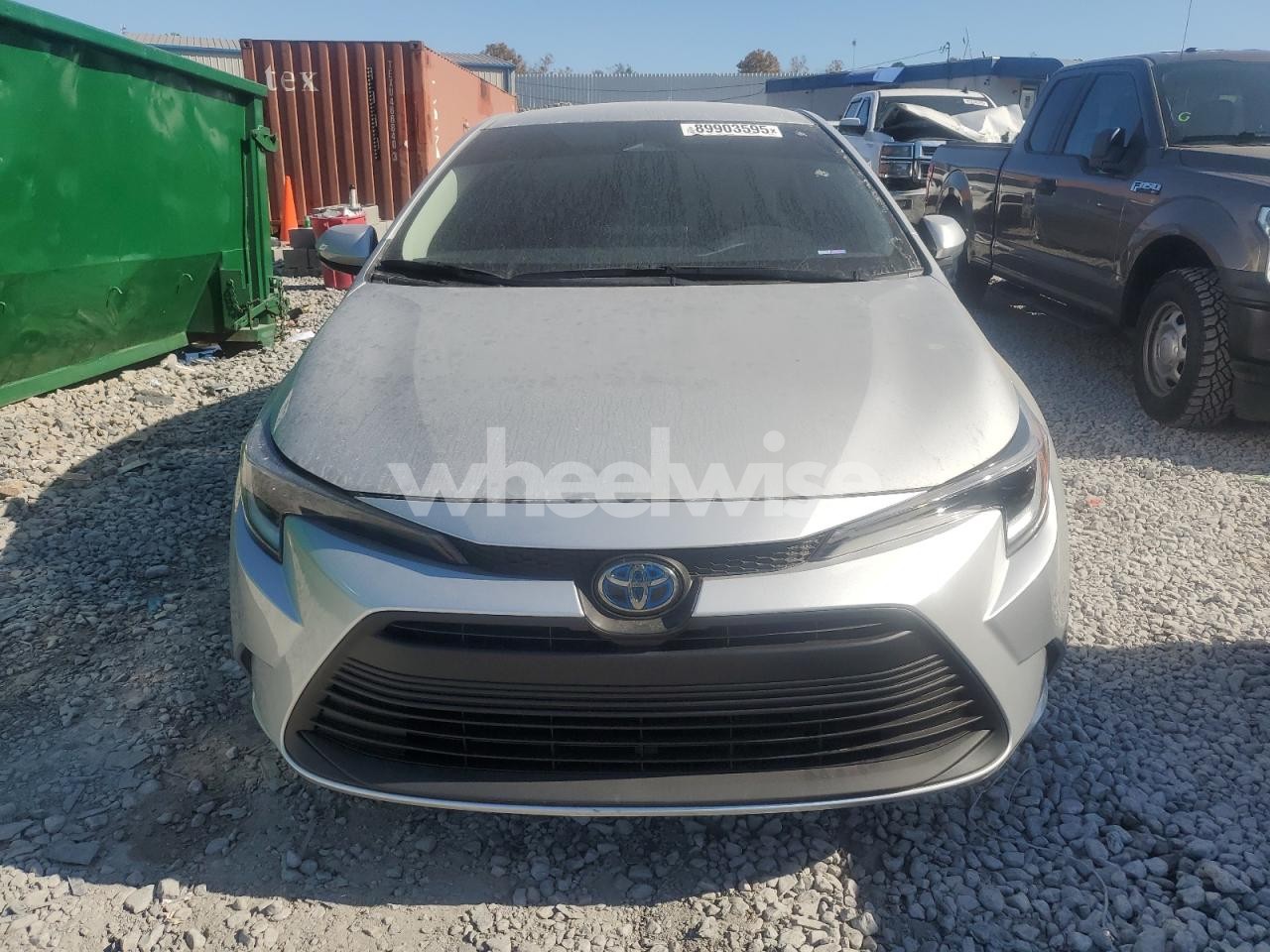 Photo 5 of 2025 TOYOTA COROLLA LE (VIN JTDBCMFE6SJ045533)