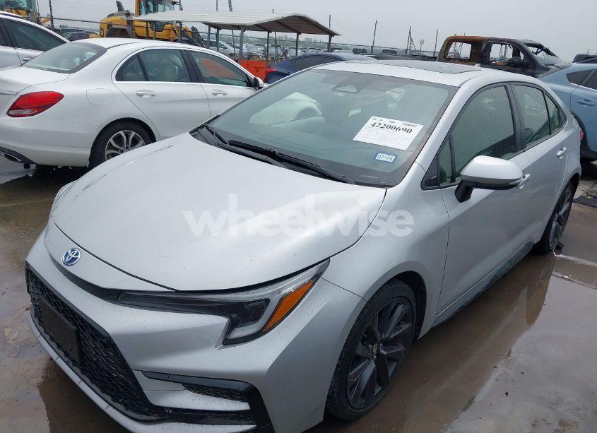 Photo 2 of 2023 Toyota Corolla HYBRID SE (VIN JTDBCMFE7P3012178)