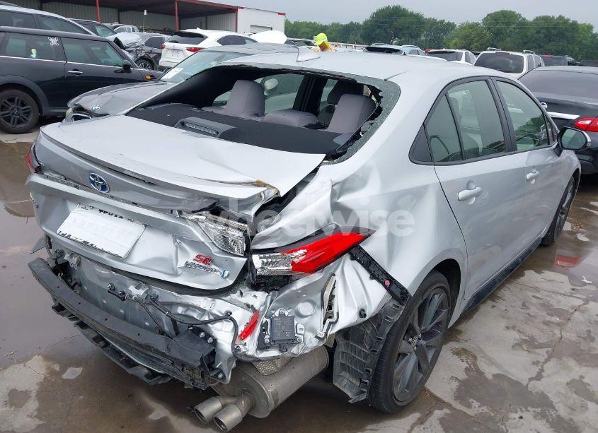 Photo 4 of 2023 Toyota Corolla HYBRID SE (VIN JTDBCMFE7P3012178)