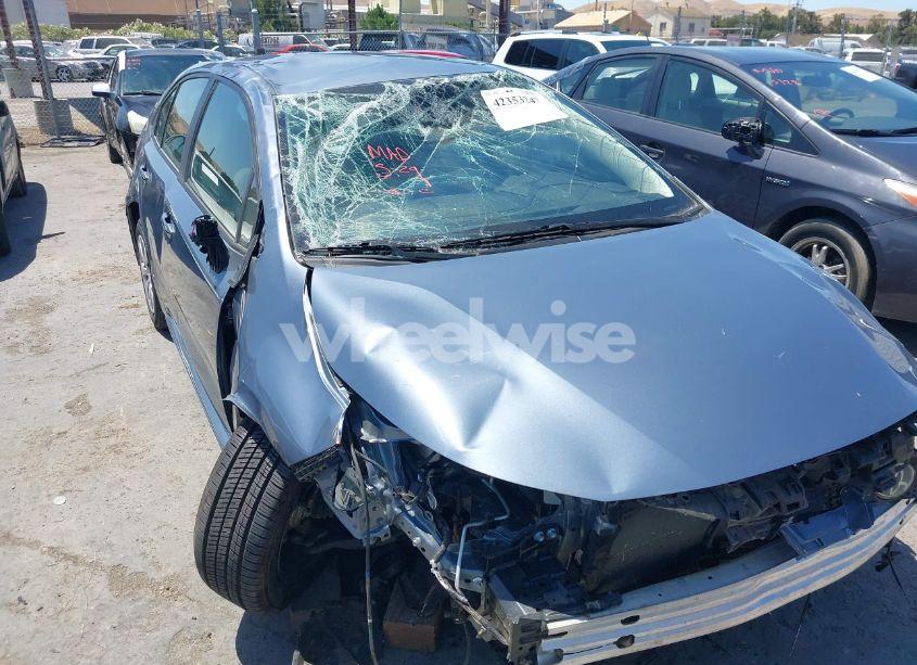 Photo 6 of 2023 Toyota Corolla HYBRID LE/HYBRID SE/HYBRID SE INFRARED/HYBRID XLE (VIN JTDBCMFE7P3020359)