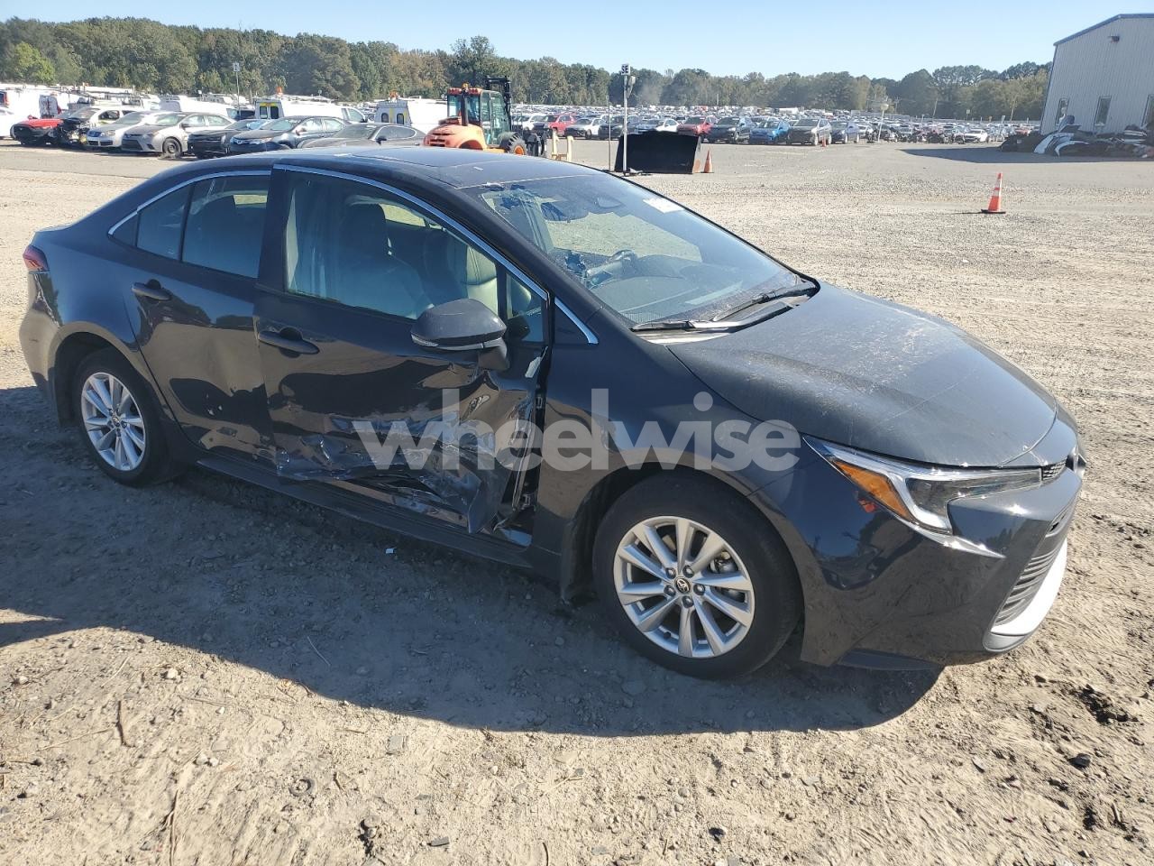 Photo 4 of 2024 TOYOTA COROLLA LE (VIN JTDBCMFE7R3034751)