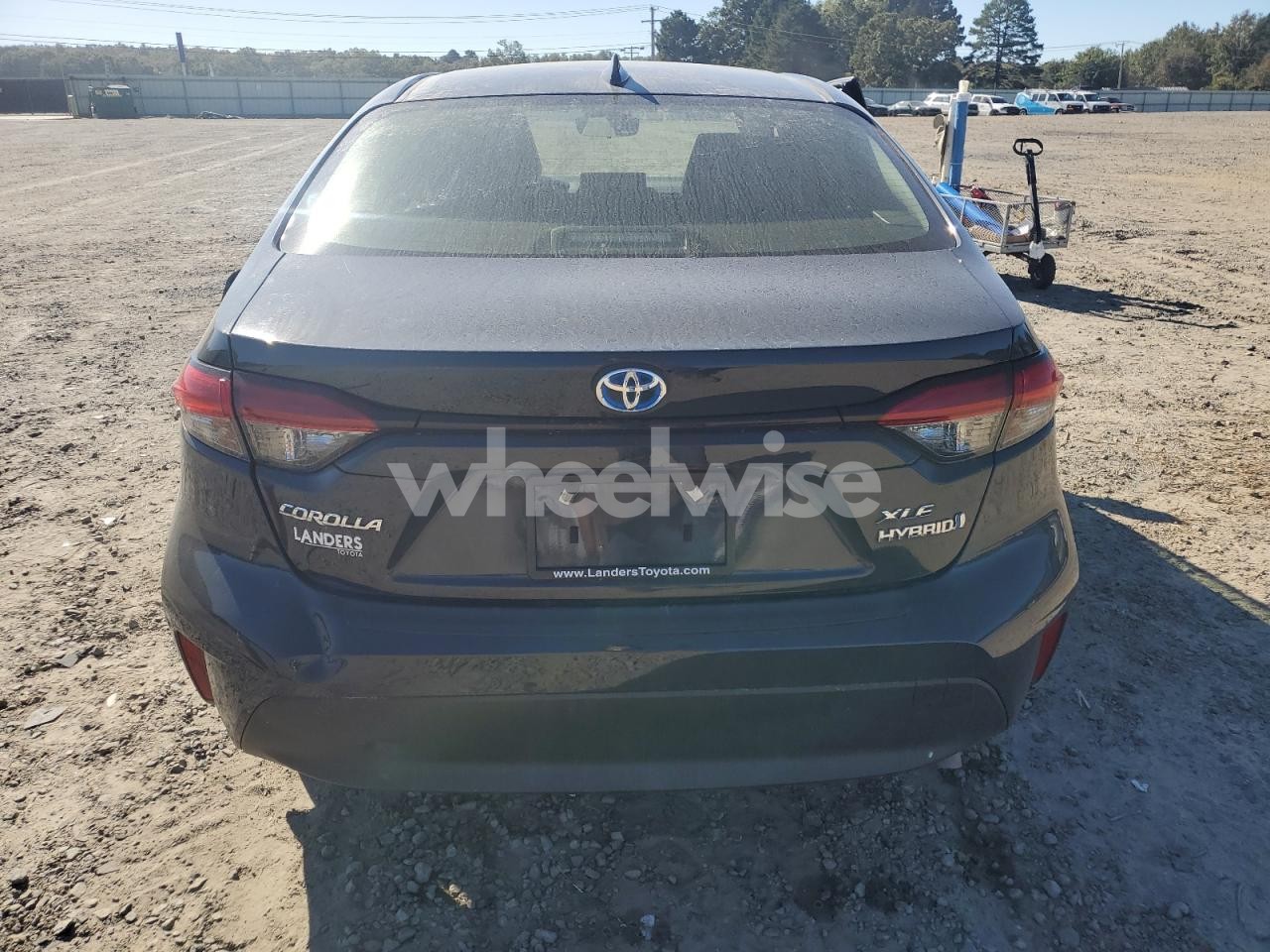 Photo 6 of 2024 TOYOTA COROLLA LE (VIN JTDBCMFE7R3034751)