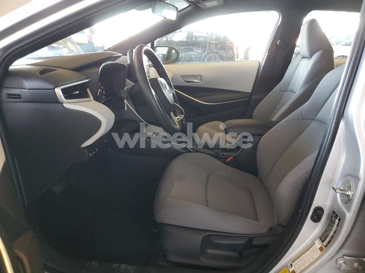 Photo 7 of 2024 TOYOTA COROLLA LE (VIN JTDBCMFE7R3054238)