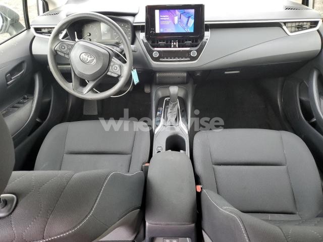 Photo 4 of 2024 TOYOTA COROLLA LE (VIN JTDBCMFE7R3067913)