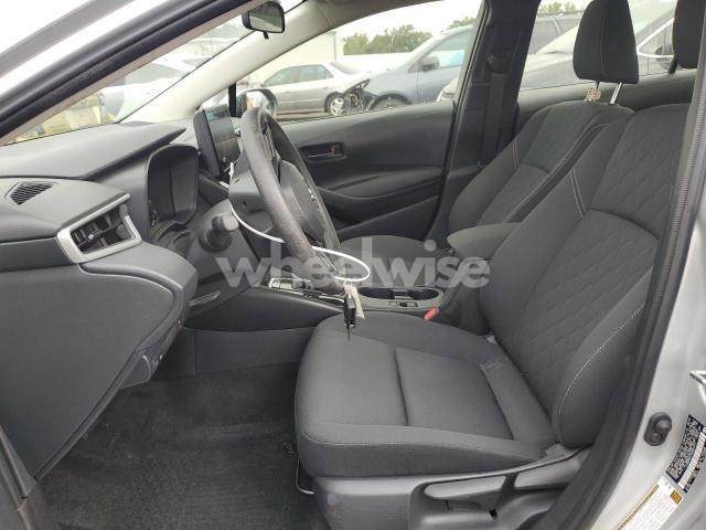 Photo 5 of 2024 TOYOTA COROLLA LE (VIN JTDBCMFE7R3067913)