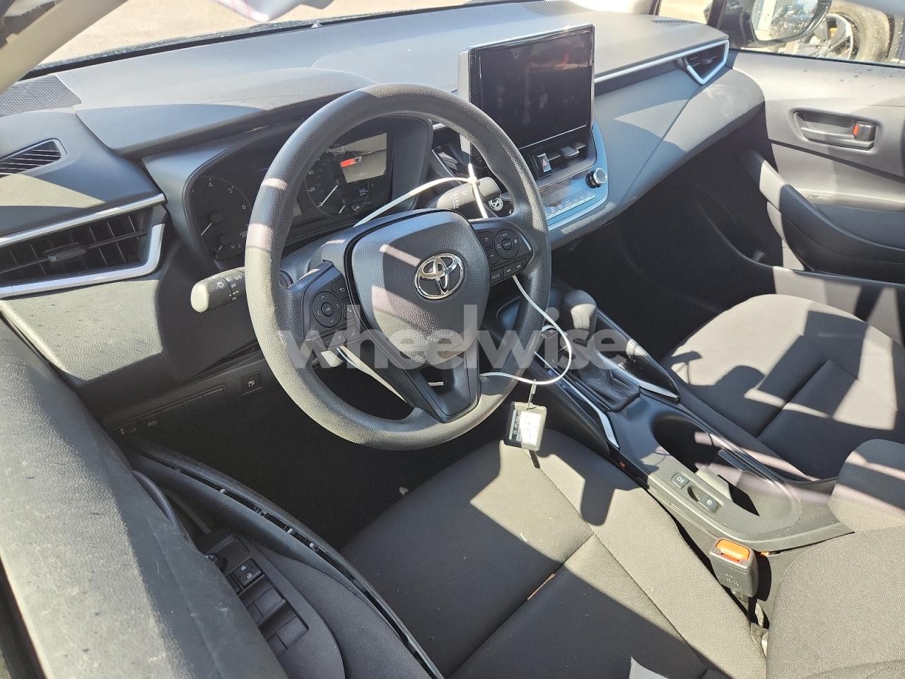 Photo 7 of 2025 TOYOTA COROLLA LE (VIN JTDBCMFE7S3072924)