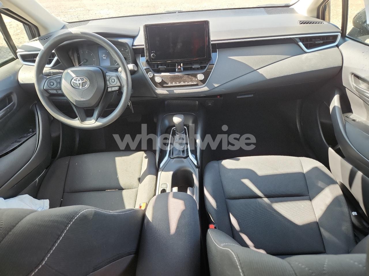 Photo 8 of 2025 TOYOTA COROLLA LE (VIN JTDBCMFE7S3072924)