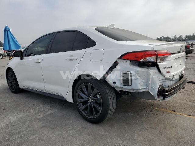 Photo 4 of 2024 TOYOTA COROLLA LE (VIN JTDBCMFE8R3033981)