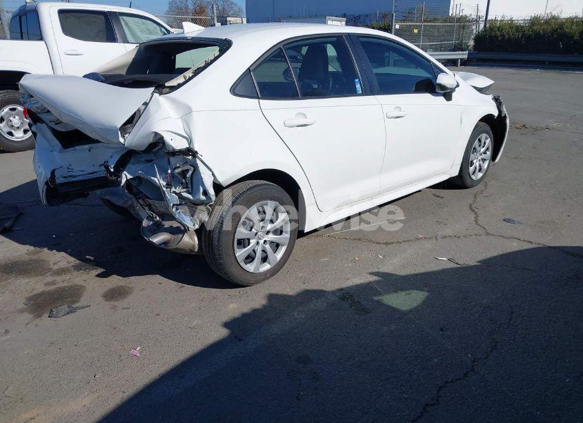 Photo 4 of 2024 Toyota Corolla HYBRID LE (VIN JTDBCMFE8R3039487)