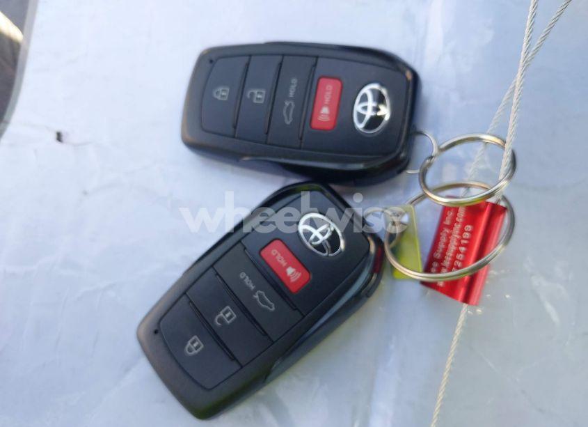 Photo 11 of 2024 Toyota Corolla HYBRID SE (VIN JTDBCMFE8R3067869)