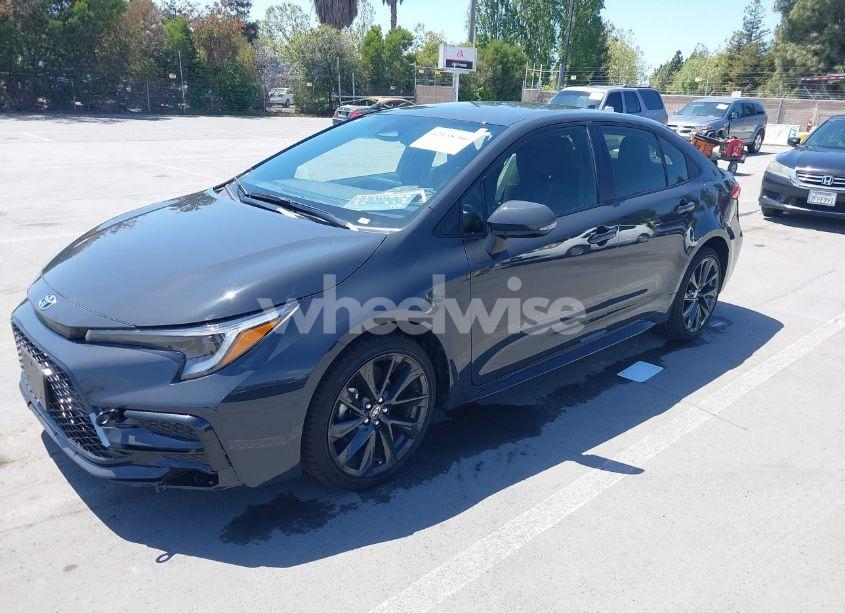 Photo 2 of 2024 Toyota Corolla HYBRID SE (VIN JTDBCMFE8R3067869)