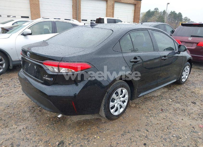 Photo 4 of 2024 Toyota Corolla HYBRID LE (VIN JTDBCMFE8R3068634)