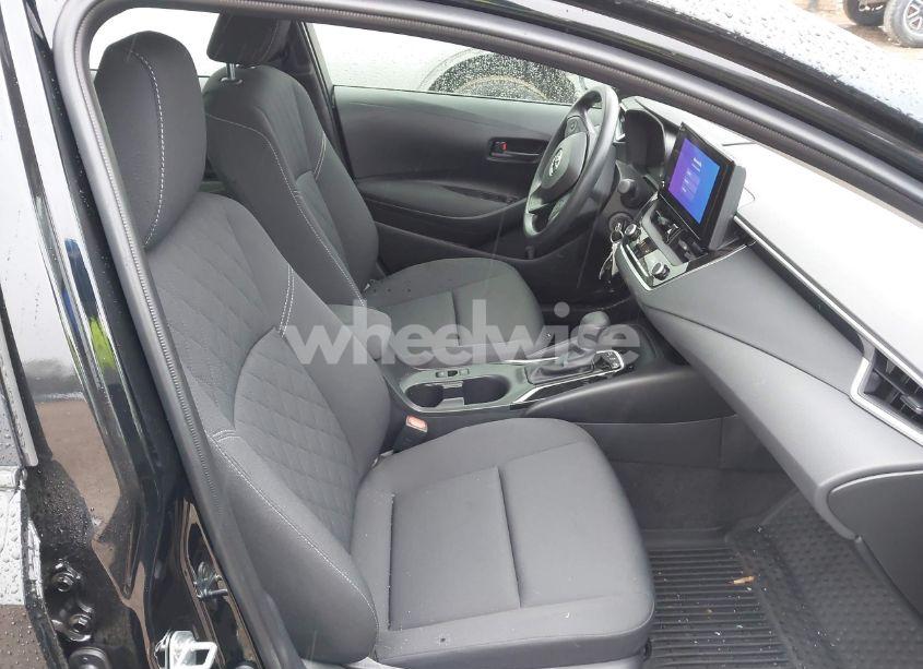 Photo 5 of 2024 Toyota Corolla HYBRID LE (VIN JTDBCMFE8R3068634)