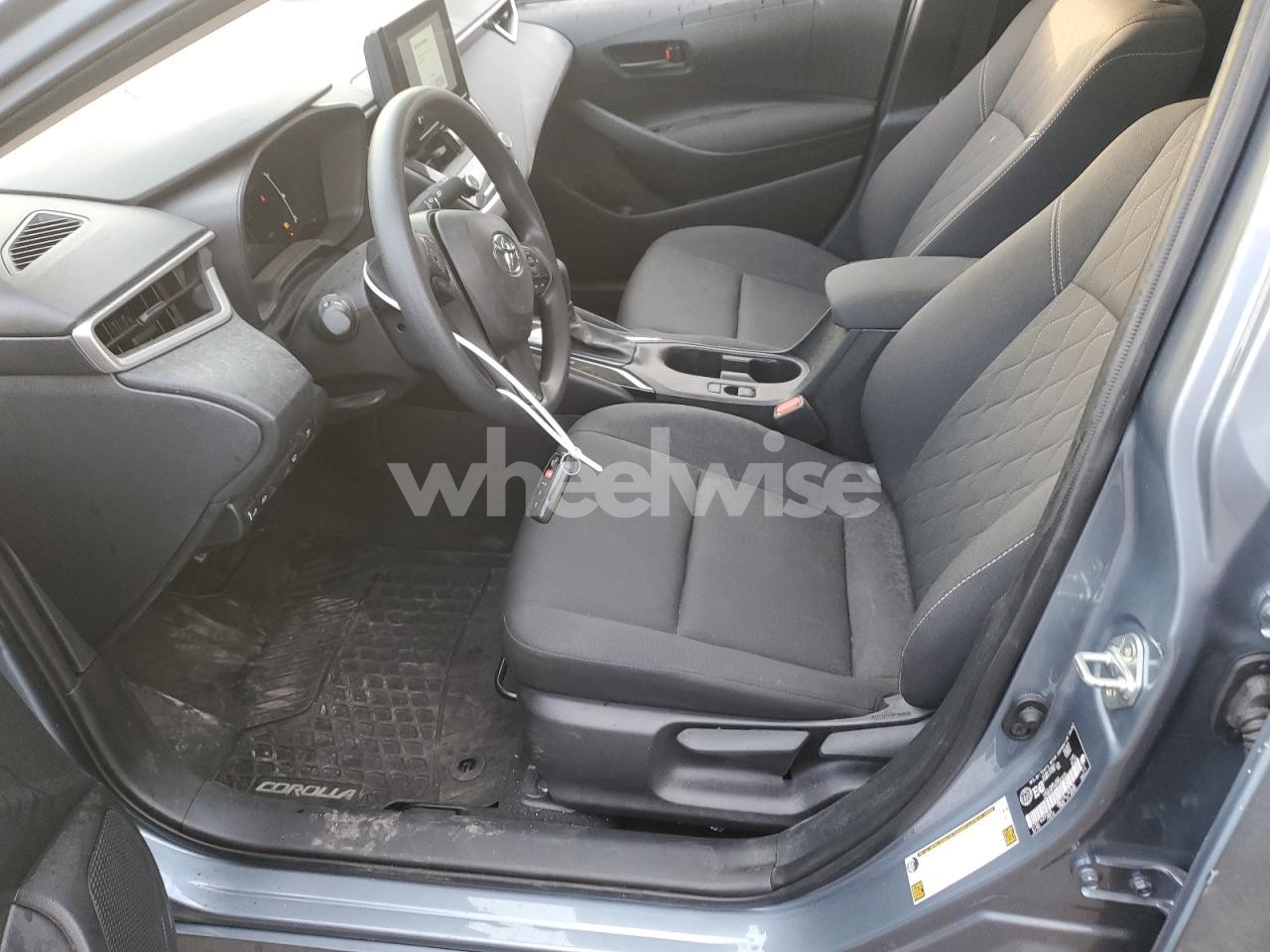 Photo 7 of 2025 TOYOTA COROLLA LE (VIN JTDBCMFE8S3097234)