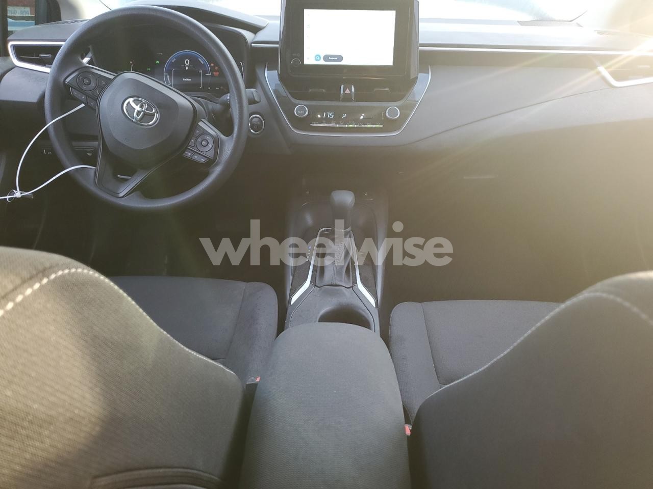 Photo 8 of 2025 TOYOTA COROLLA LE (VIN JTDBCMFE8S3097234)