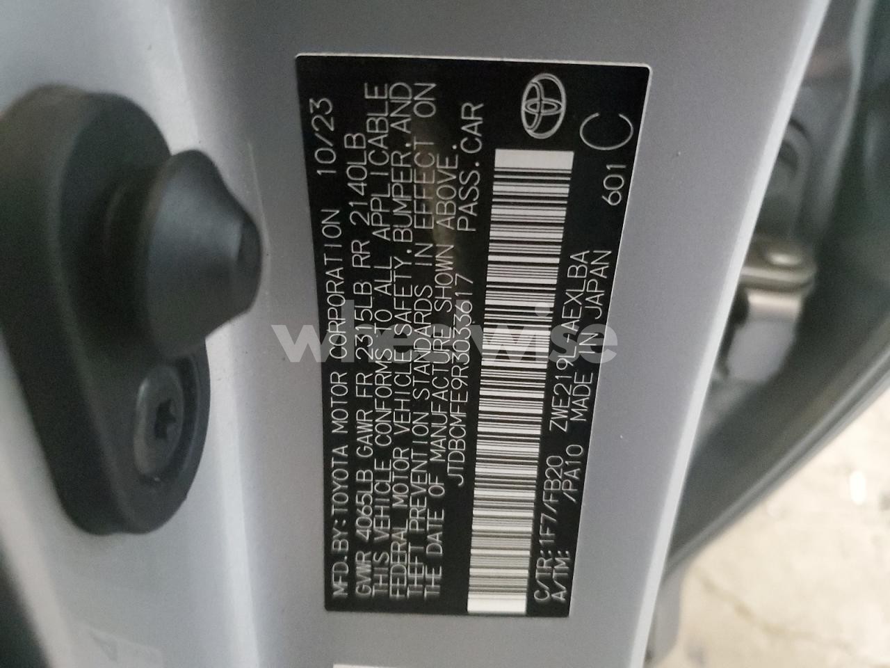 Photo 12 of 2024 TOYOTA COROLLA LE (VIN JTDBCMFE9R3033617)