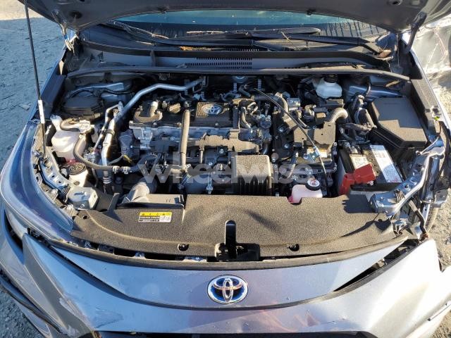 Photo 3 of 2024 TOYOTA COROLLA LE (VIN JTDBCMFE9RJ027585)