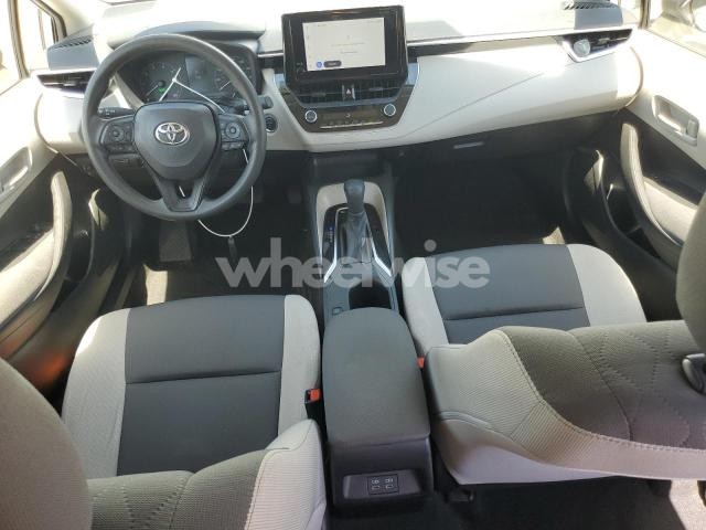 Photo 9 of 2024 TOYOTA COROLLA LE (VIN JTDBCMFEXRJ026154)
