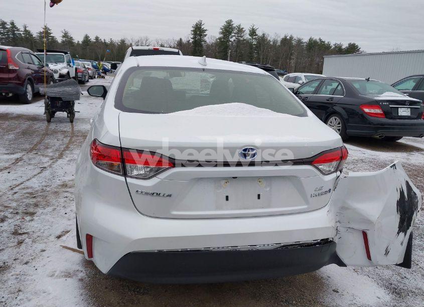 Photo 16 of 2024 Toyota Corolla HYBRID LE (VIN JTDBDMHE0R3016330)