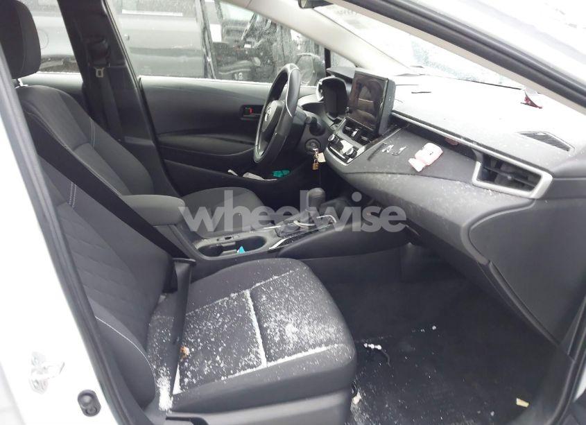 Photo 5 of 2024 Toyota Corolla HYBRID LE (VIN JTDBDMHE0R3016330)