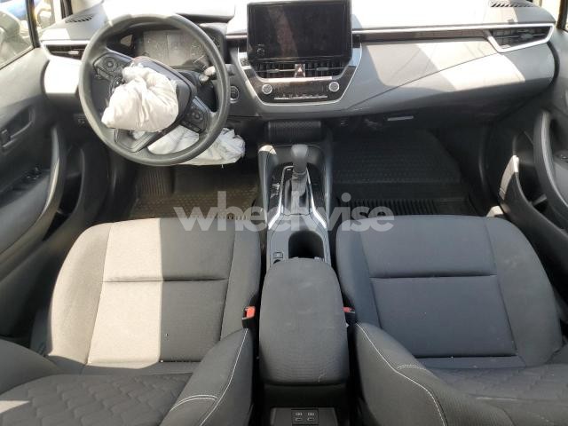 Photo 2 of 2024 TOYOTA COROLLA LE (VIN JTDBDMHE2RJ004790)