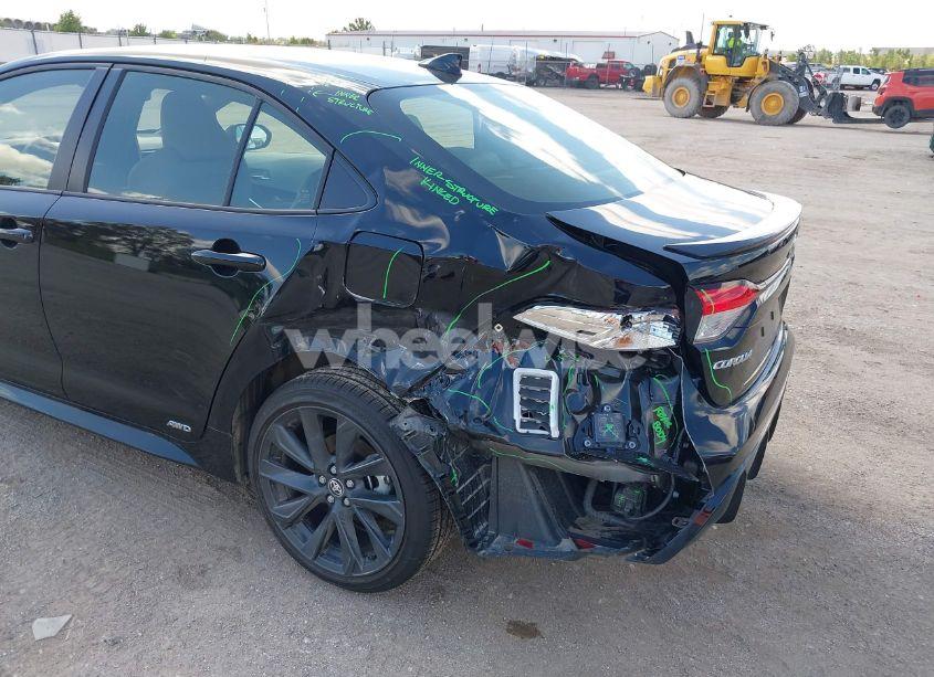 Photo 6 of 2025 Toyota Corolla HYBRID SE (VIN JTDBDMHE2S3018991)