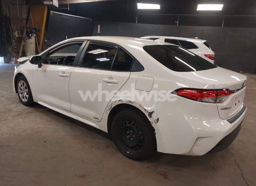 Photo 3 of 2023 Toyota Corolla HYBRID LE (VIN JTDBDMHE3P3003472)