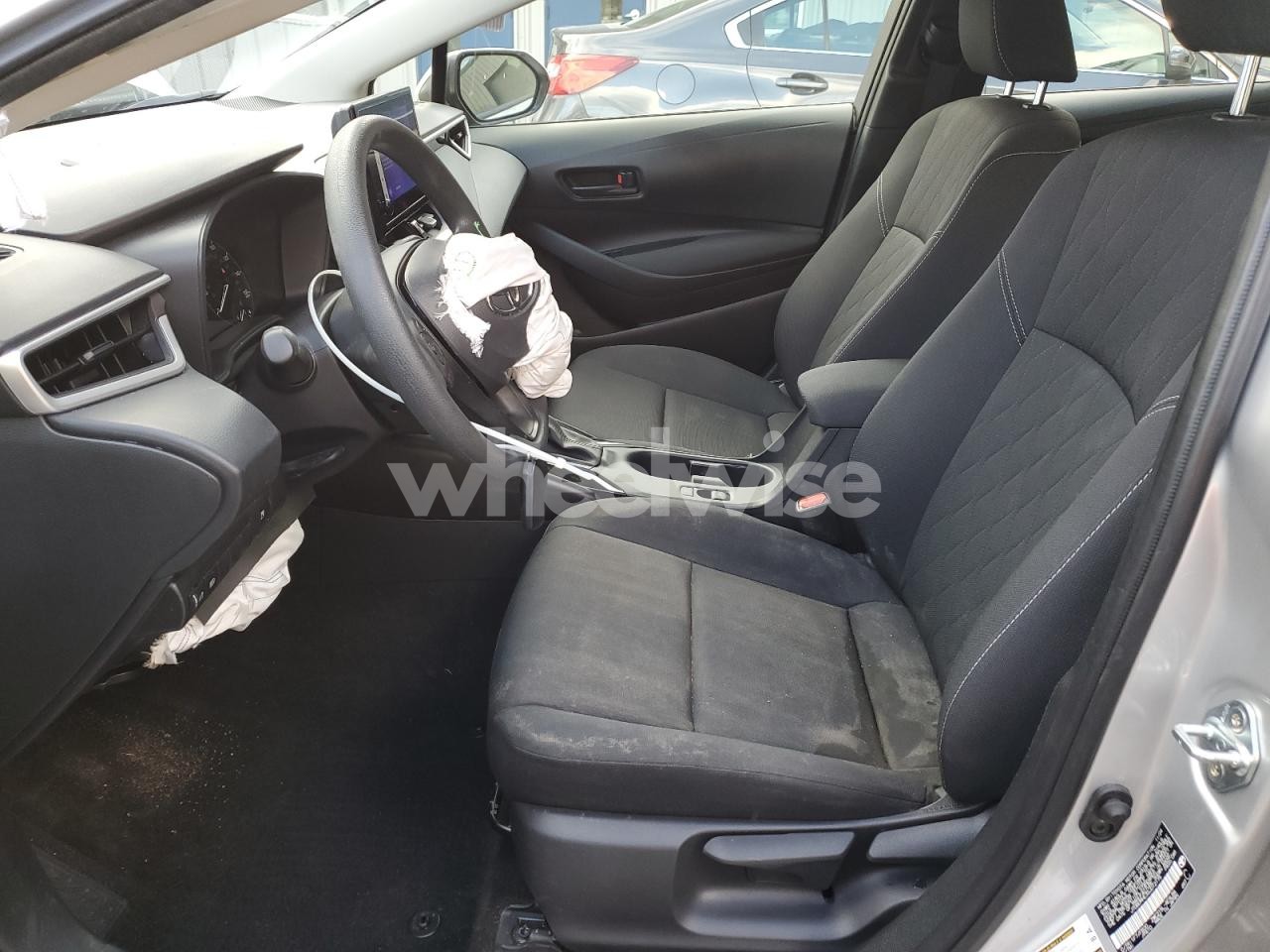 Photo 7 of 2025 TOYOTA COROLLA LE (VIN JTDBDMHE3SJ012175)