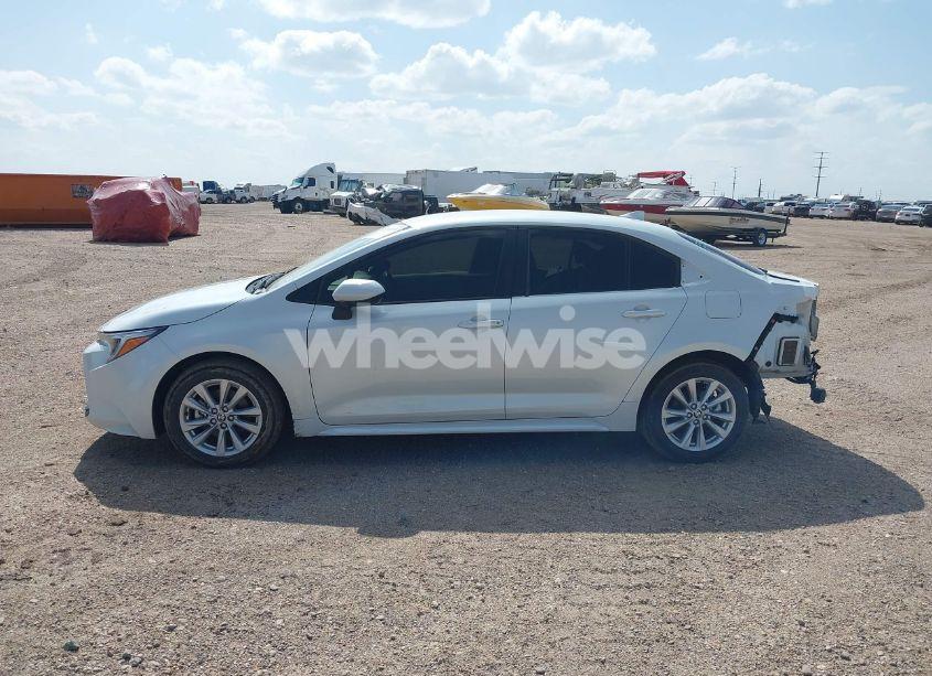 Photo 15 of 2024 Toyota Corolla HYBRID LE (VIN JTDBDMHE9RJ005273)