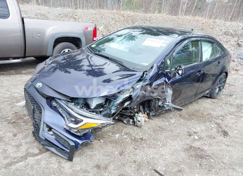 Photo 2 of 2024 Toyota Corolla HYBRID SE (VIN JTDBDMHE9RJ010845)
