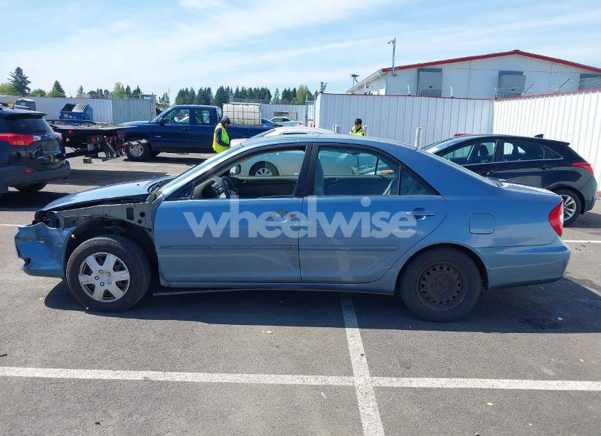 Photo 15 of 2002 Toyota Camry LE (VIN JTDBE30K220018502)