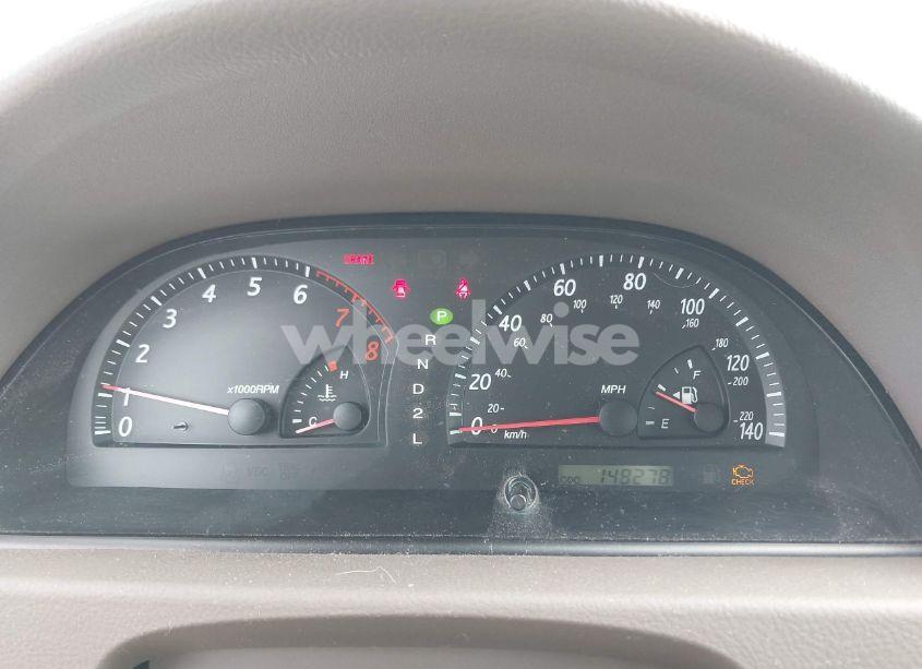 Photo 7 of 2002 Toyota Camry LE (VIN JTDBE30K620057173)