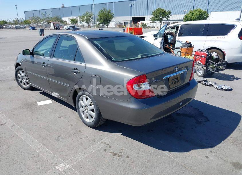Photo 3 of 2003 Toyota Camry LE/SE/XLE (VIN JTDBE30K630182224)