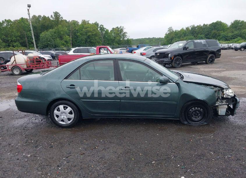 Photo 13 of 2006 Toyota Camry LE (VIN JTDBE30K663053256)