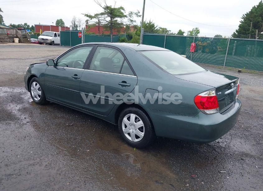 Photo 3 of 2006 Toyota Camry LE (VIN JTDBE30K663053256)