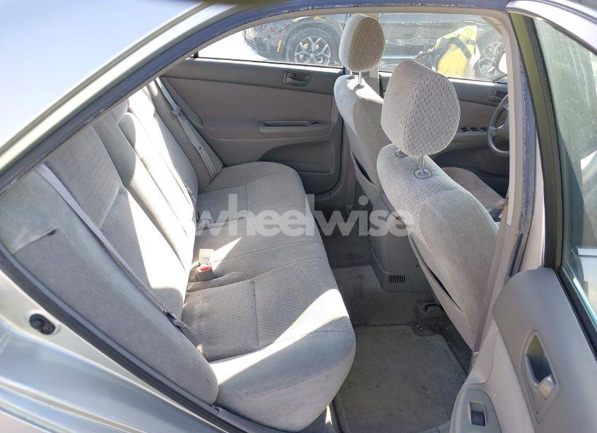 Photo 8 of 2003 Toyota Camry LE (VIN JTDBE30KX30152854)