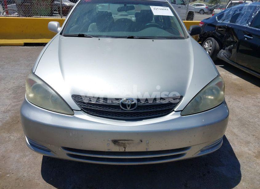 Photo 6 of 2003 Toyota Camry LE (VIN JTDBE32K030149698)
