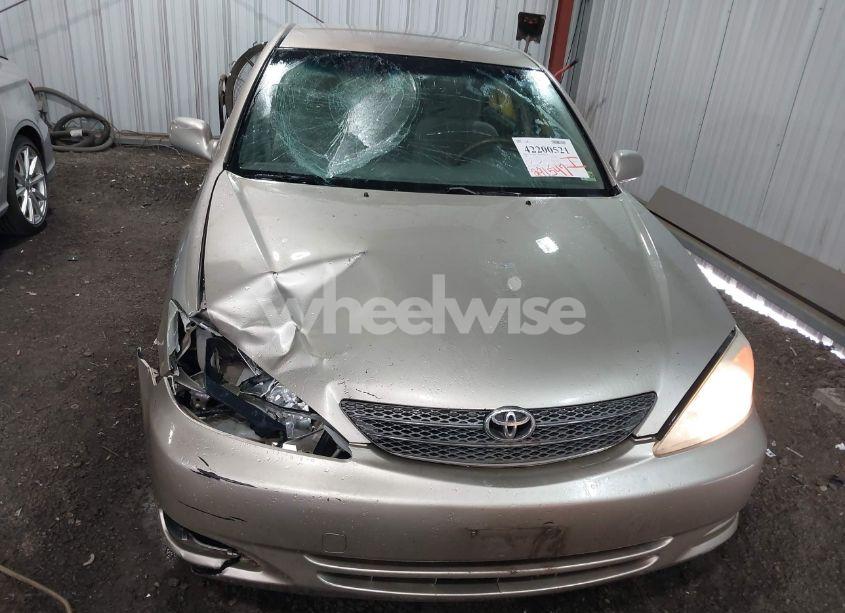 Photo 12 of 2003 Toyota Camry LE (VIN JTDBE32K030158451)