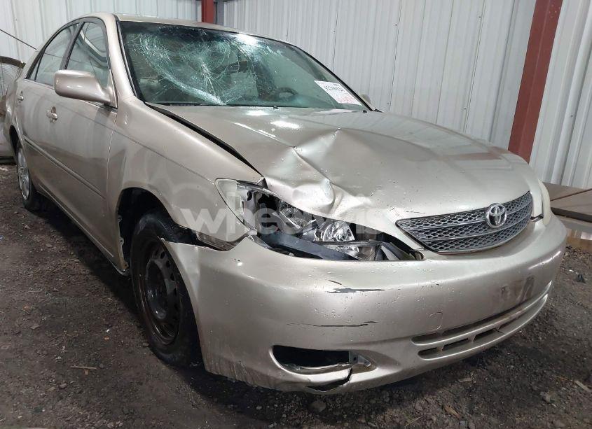 Photo 6 of 2003 Toyota Camry LE (VIN JTDBE32K030158451)