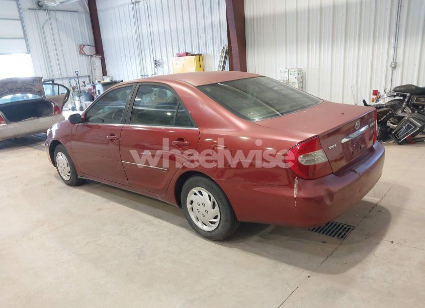 Photo 3 of 2003 Toyota Camry XLE (VIN JTDBE32K030169594)