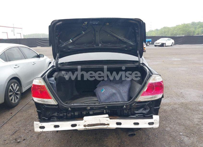 Photo 17 of 2006 Toyota Camry SE (VIN JTDBE32K063040323)