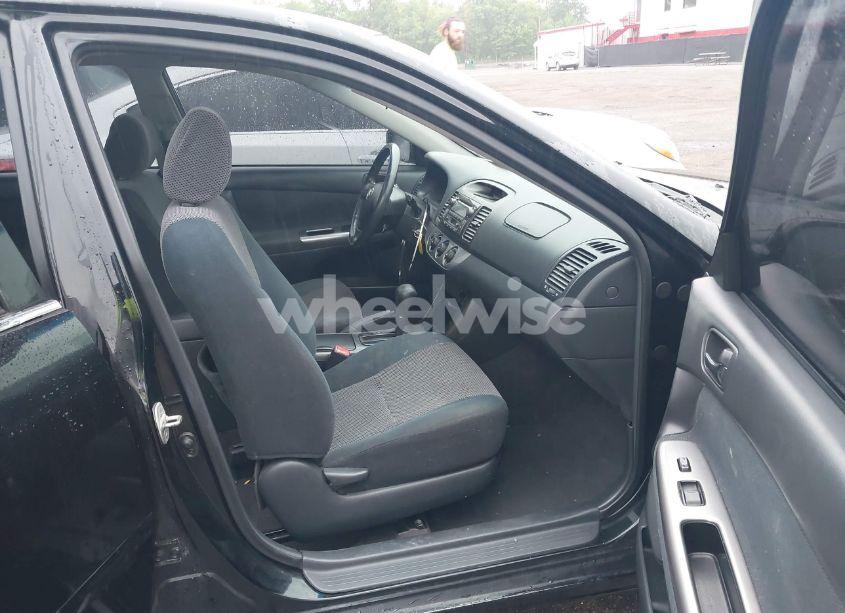 Photo 5 of 2006 Toyota Camry SE (VIN JTDBE32K063040323)