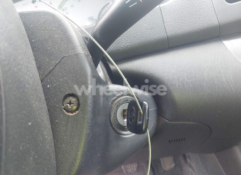 Photo 11 of 2002 Toyota Camry SE (VIN JTDBE32K120001946)